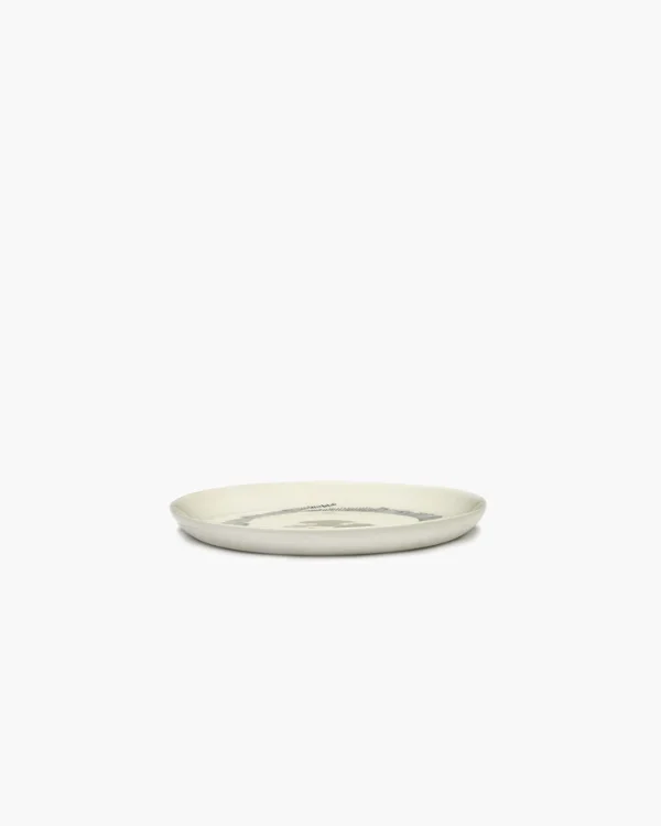 Ecom_B8921004B_02-jpg Plate White Stripes Blue Feast