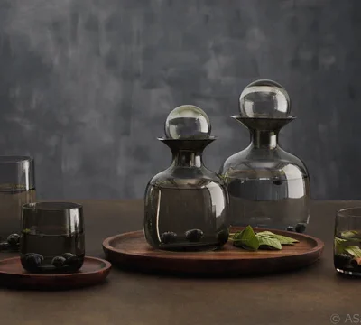 Glas-Karaffen-Grau_e46b3f6e-664f-49d5-bde7-cce7028aeee6_540x Glass grey 0.2l