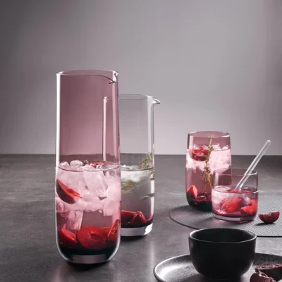 Sarabi-Berry-Clear-Karaffe-Gla--ser_d43110e0-1692-4168-ae7b-191e600928f8_540x Carafe, berry (S)