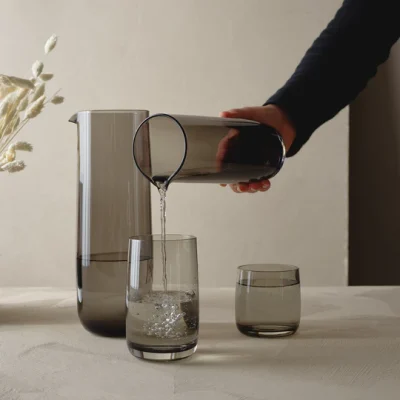 Sarabi-Glas-Grau_bb83dfa4-b989-46dd-b4f0-2df80149189b_540x Carafe, grey (S)