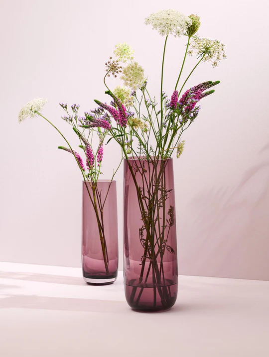 Ajana-Berry-Vasen_540x.webp Vase, berry (L)